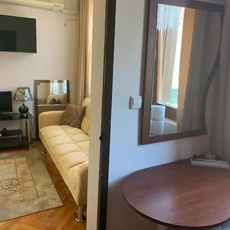 Maria's Sea View Apartment