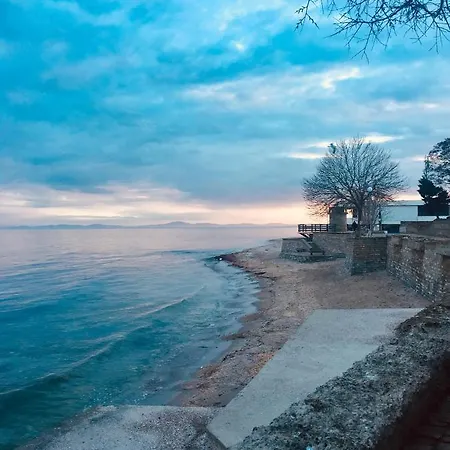 Maria's Sea View Apartment Nesebar